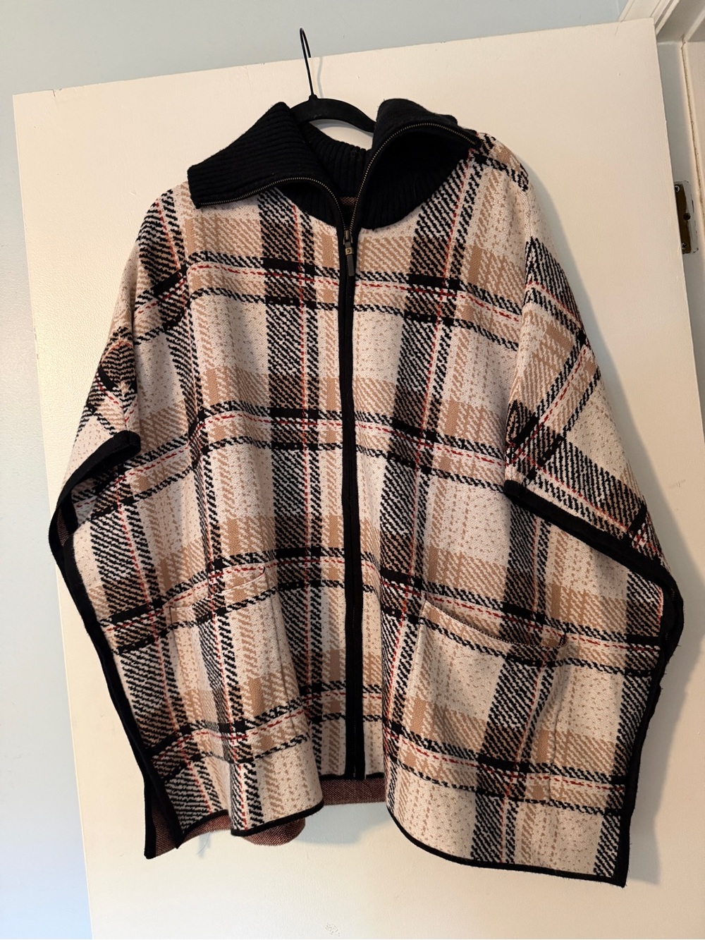 Tahari Plaid Knit Cape Jacket, Size S/M